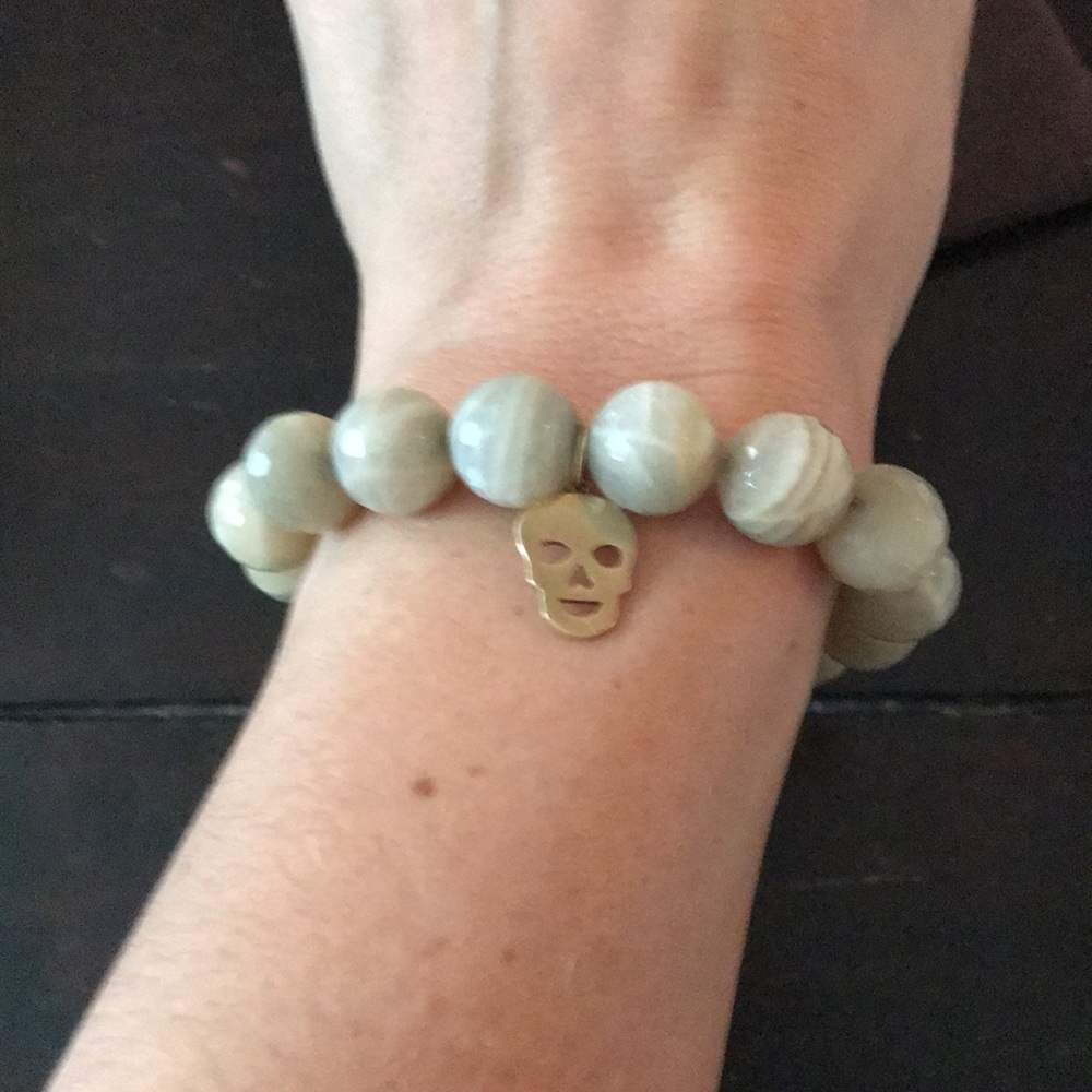 Sydney Evan beaded bracelet - Picture 6 of 6